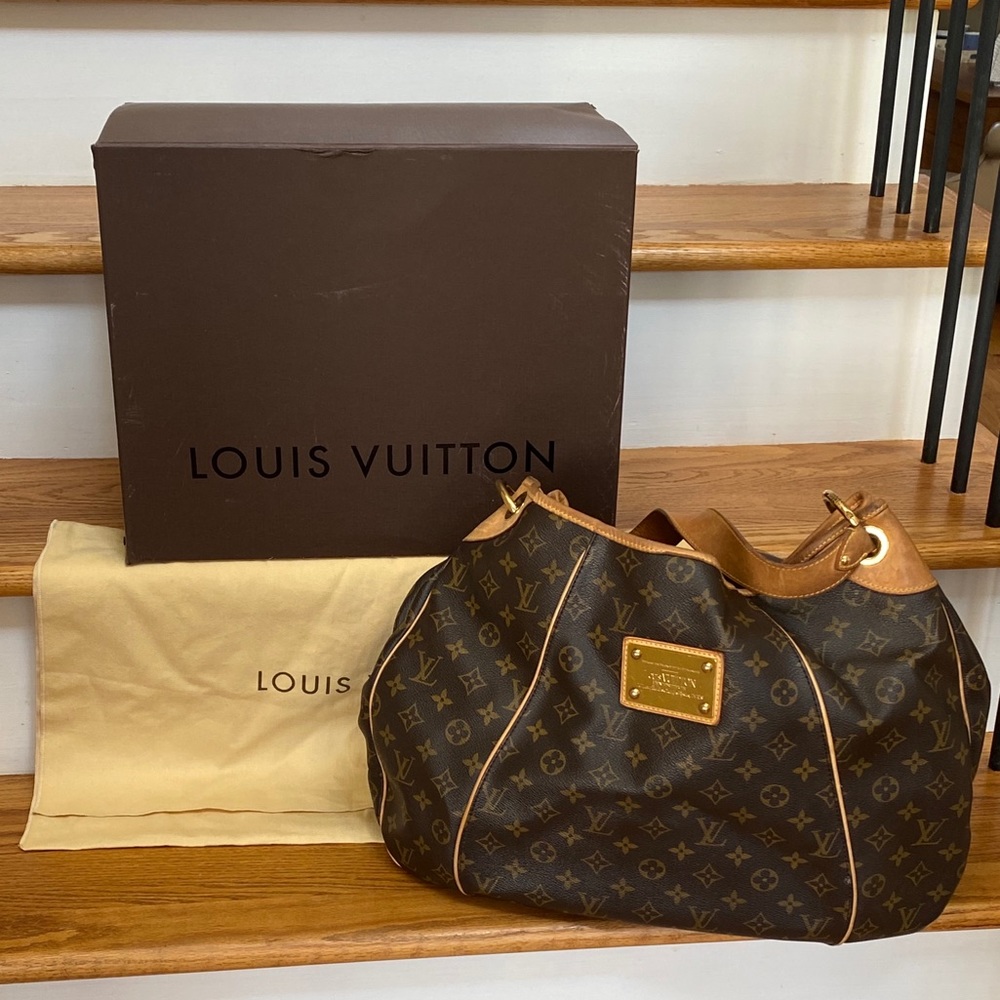 Authentic Louis Vuitton Galliera GM Bag